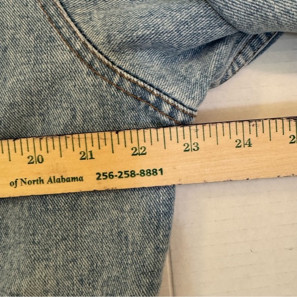 Levi Strauss & Co. Vintage Trucker Blue Jean Jacket - Picture 4 of 7